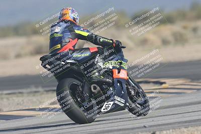 media/Jan-18-2026-CVMA (Sun) [[519f600f45]]/Race 12- Formula 40 MW and LW/